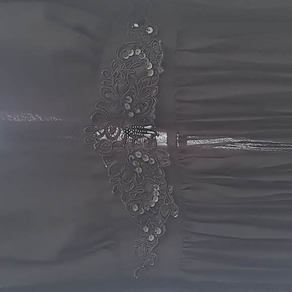 Evening gown - Picture 3 of 7